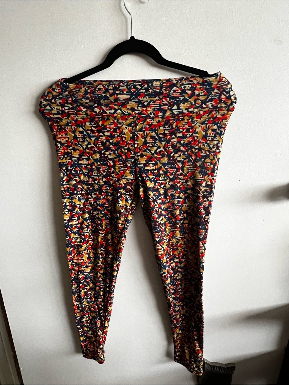 LuLaRoe Multicolor Geometric Print Leggings - Red, Yellow, Navy